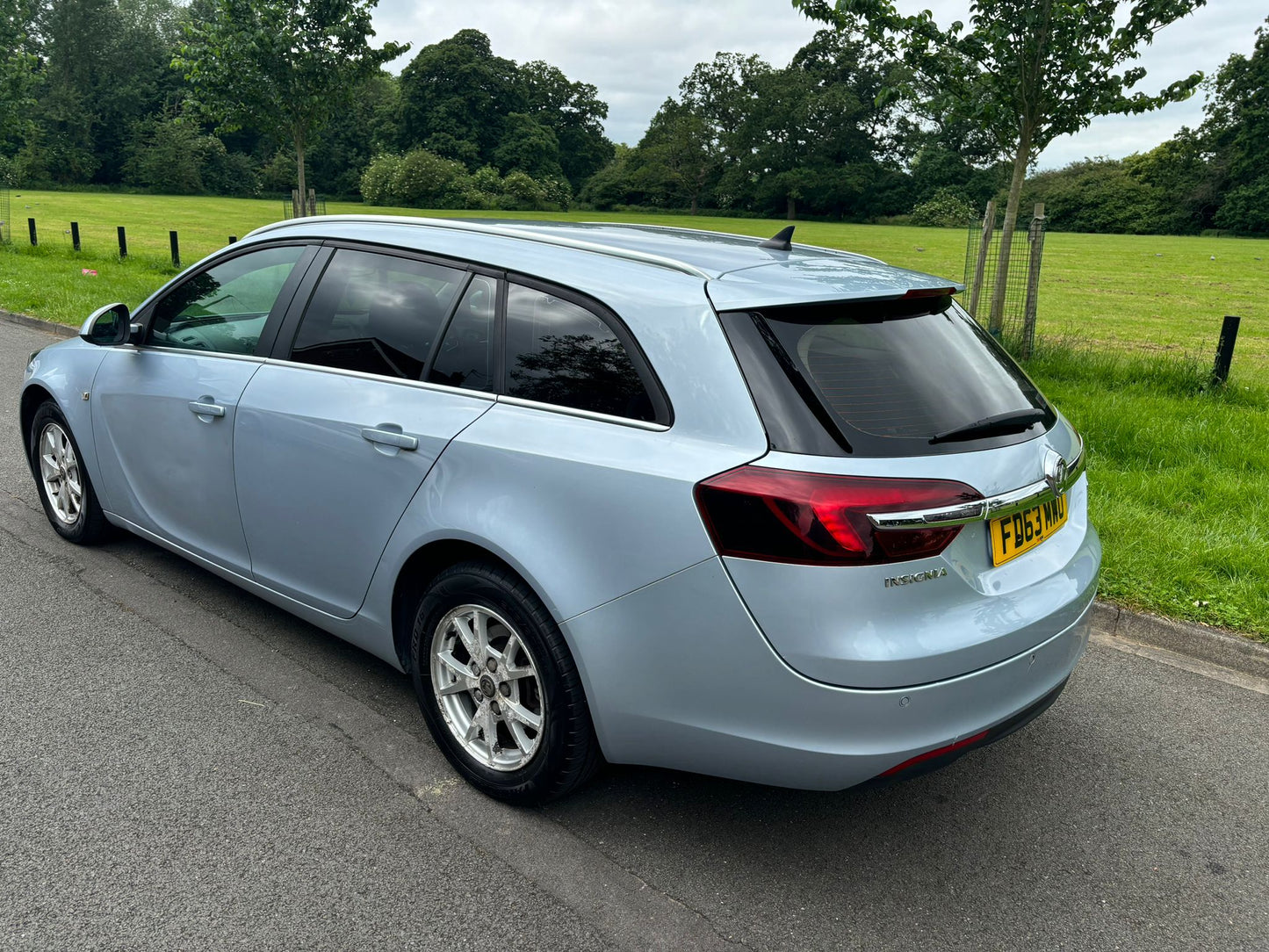 VAUXHALL INSIGNIA 2.0 CDTi [140] ecoFLEX Design Nav 5dr